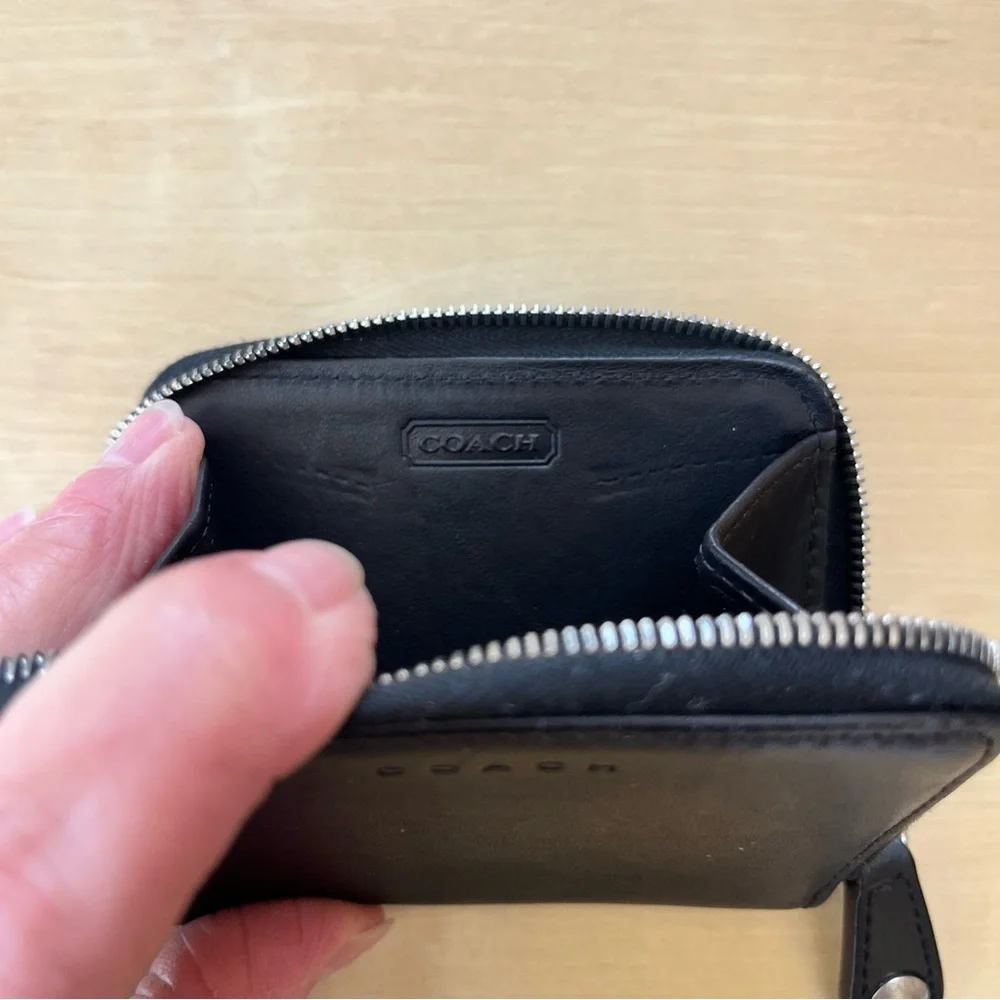 Coach Black Leather Zip Around Card Wallet - Picture 6 of 9